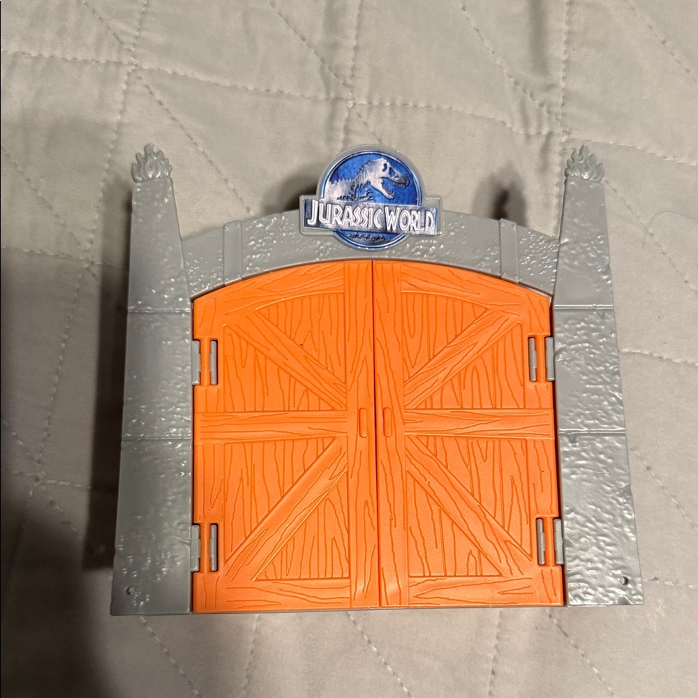 Jurassic World Dominion - Micro Collection Playset with Blue Gyro Sphere
